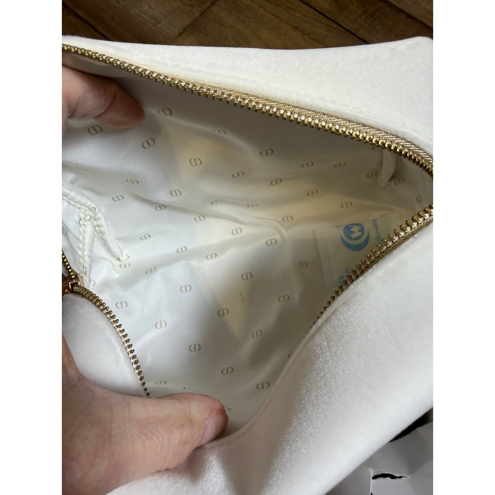Dior Parfums White Velvet Cosmetic Pouch Gold Embroidered Logo Makeup Bag Boxed - Picture 7 of 8